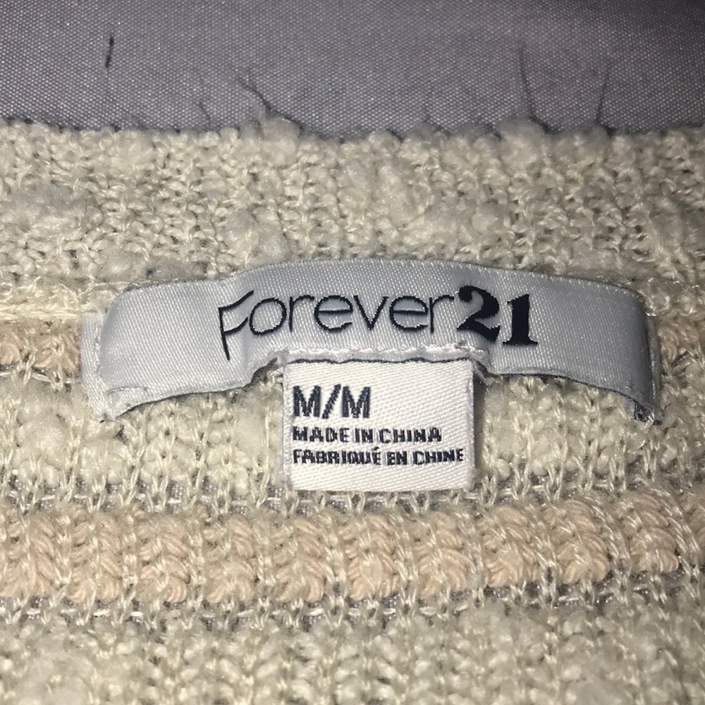 Cream sweater - Picture 2 of 2